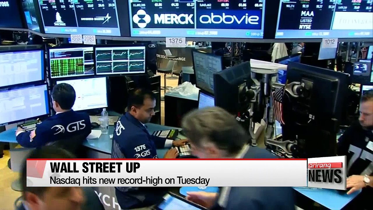 Nasdaq hits record high, Korean stocks show growing signs of polarization