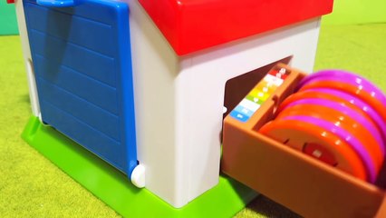 アンパンマン アニメ おもちゃ パン工場のおもちゃで遊ぶよ アンパンマンコイン バイキンマンコイン ドキンちゃんコイン 色をぬろう ぬりえ 色遊び-R44w_p0w394