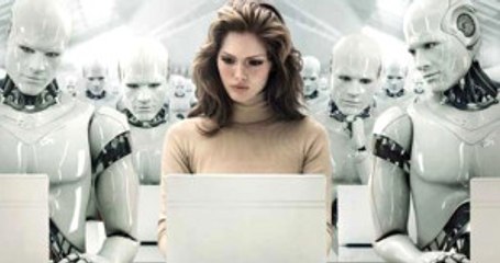 Çin'de Yapay Zekalı Robot İnsanları Yendi