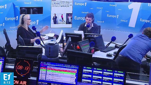 TEASER - Manuel Valls derrière Marcel Hamon