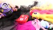 Герои в масках #Гекко и #Кетбой спасают игрушки от Миньона. Видео дети и родители.-r1OSxGxp69c