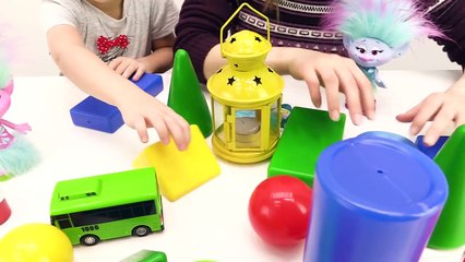 Квест  #ПОДАРОК 2017! Видео Игрушки #Тролли из мультика. Развивающее видео #ДетииРодители-fBErbs4DsBA