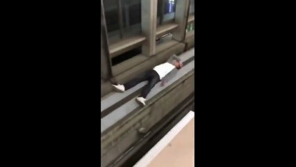 【北九州】DQNがホーム下に降りて大暴れ！走る・寝る・タバコを吸う