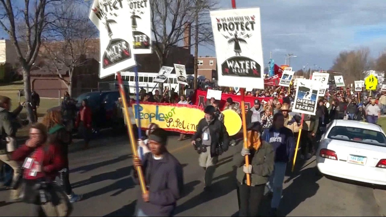 US army green-lights Dakota Access pipeline