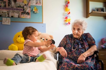 10 Oldest People You Won't Believe Are Still Living