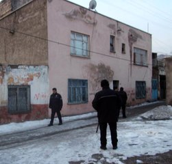Kayseri'de 24 Adrese 250 Polisle Uyuşturucu Operasyonu 2