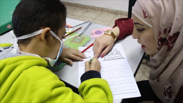 مستشفى مقدسي يوفر التعليم لمرضى السرطان والفشل الكلوي