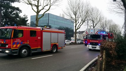 Mons - Opération escargot sur le ring