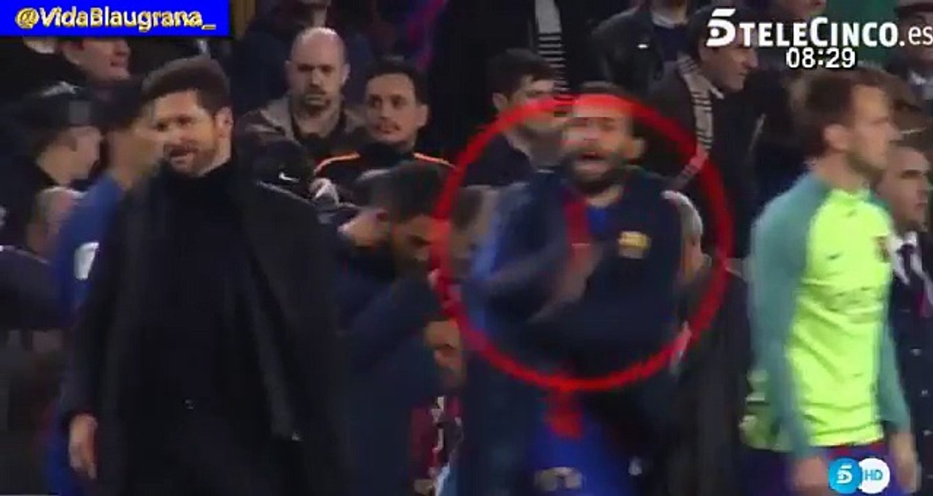 Aleix Vidal fait un bras d'honneur à Diego Simeone