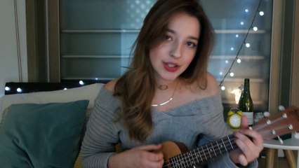 LENKA-THE SHOW (ukulele cover)+using blue yeti mic