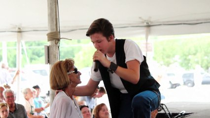 Lain Crew sings 'Power Of My Love' Elvis week 2016