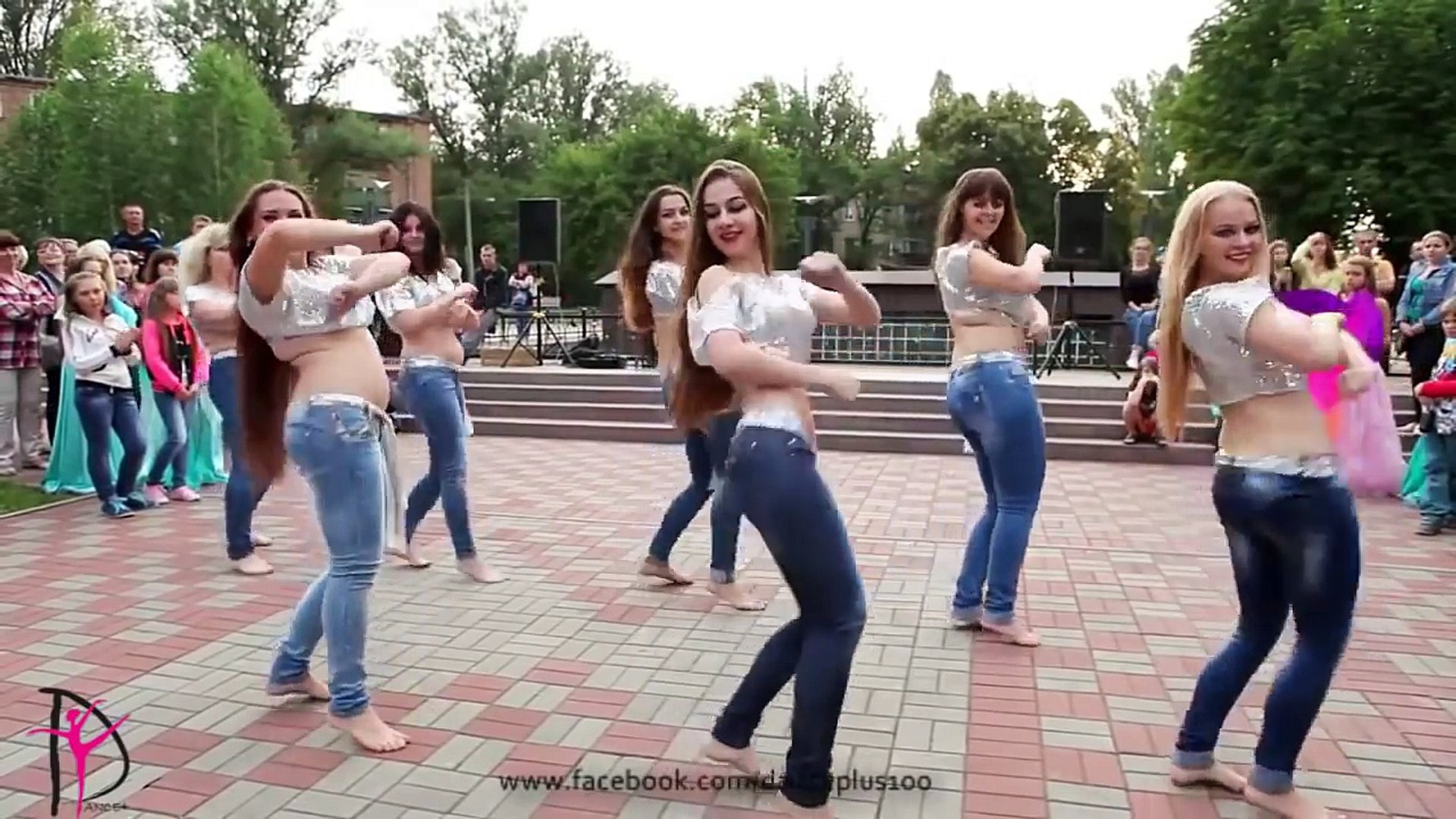 Belly Dance - Mujra - مش صافيناز .رقص شرقي مصري - YouTube
