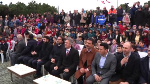 Beyoğlu'nda Buz Pisti Açıldı