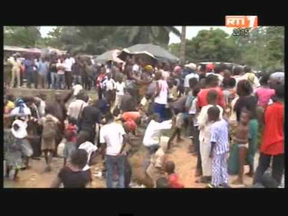 Le Minsitre de l'interieur Hamed Bakayoko a visité le Quartier sinistré d'Abobo Cloetcha