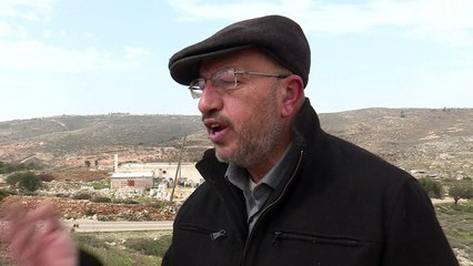 Palestinian land owners hope to return to Amona