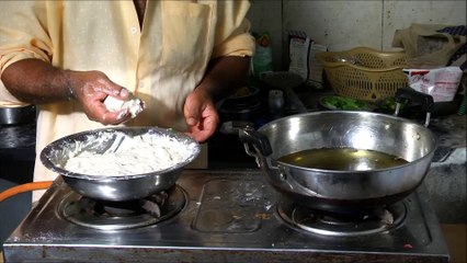 Most Popular foods in the world Medu soft  vada a tasty receipe