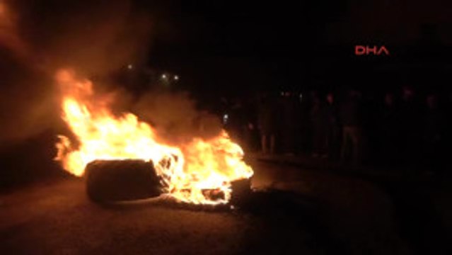 Şanlıurfa - Siverek'te, Yolu Kapatarak Elektrik Kesintilerini Protesto Ettiler