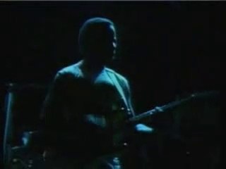 Pur bonheur et une basse de folie !!