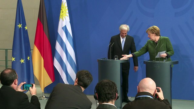 Uruguay critica a Trump y con Alemania apoya TLC Mercosur-UE
