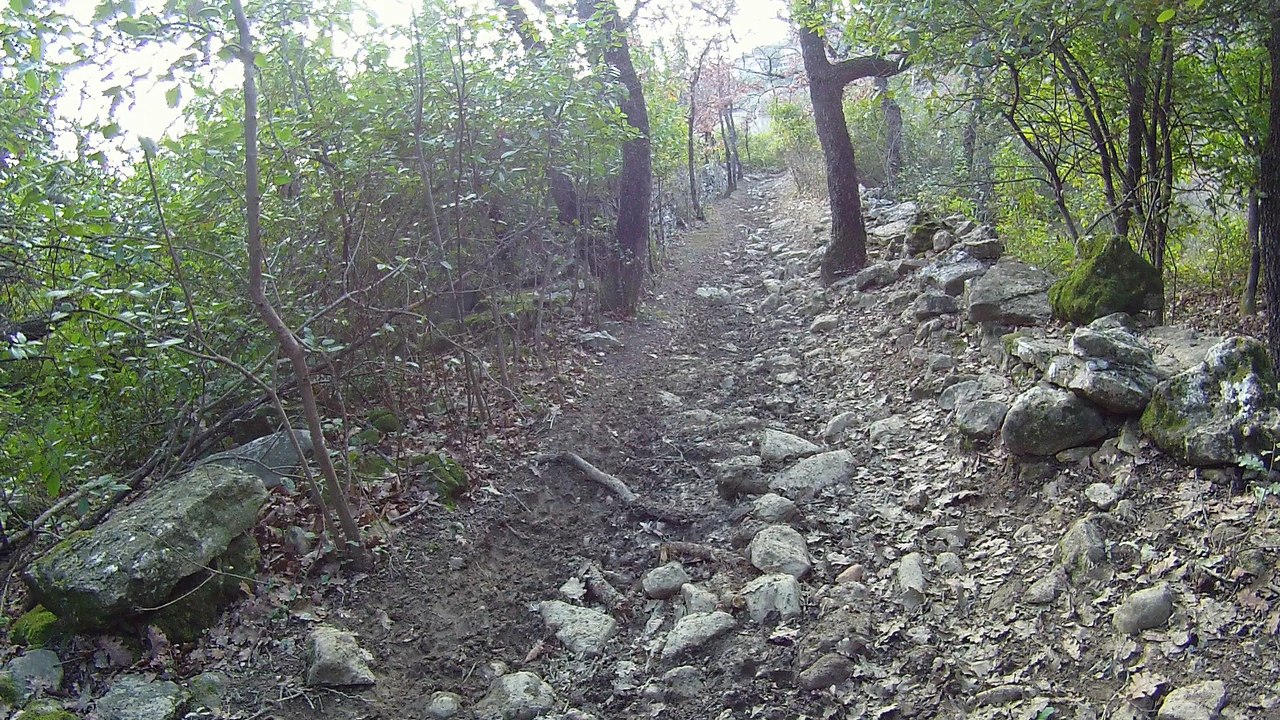 descente des pierres vézénobres