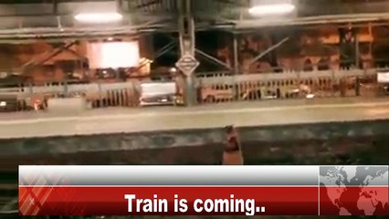 कुछ भी हो सकता था एक सेकंड में?|| Charni road railway station