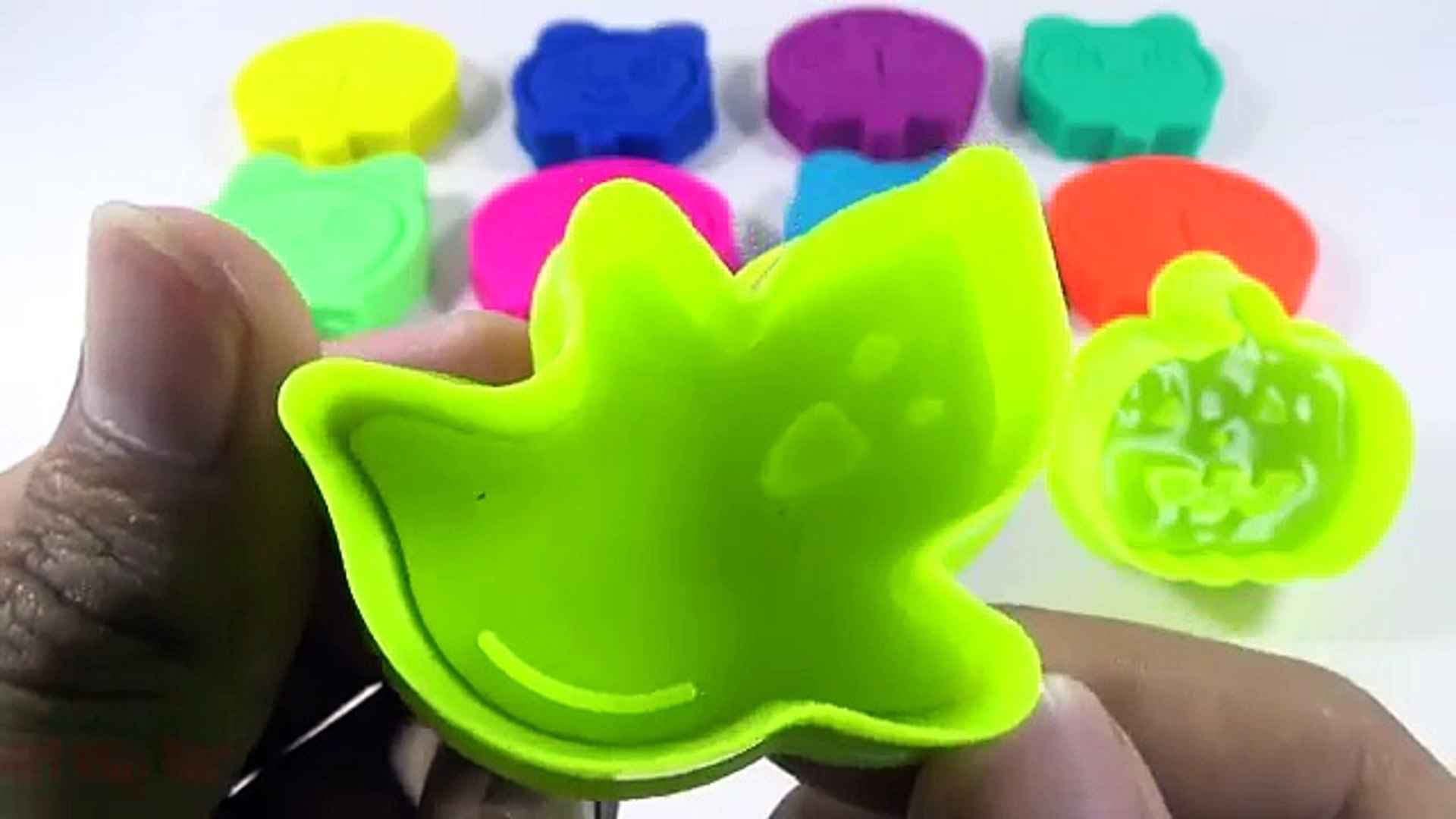 Play Doh Doreamon and Doremi with Halloween Molds Fun & Creative for Kids Video