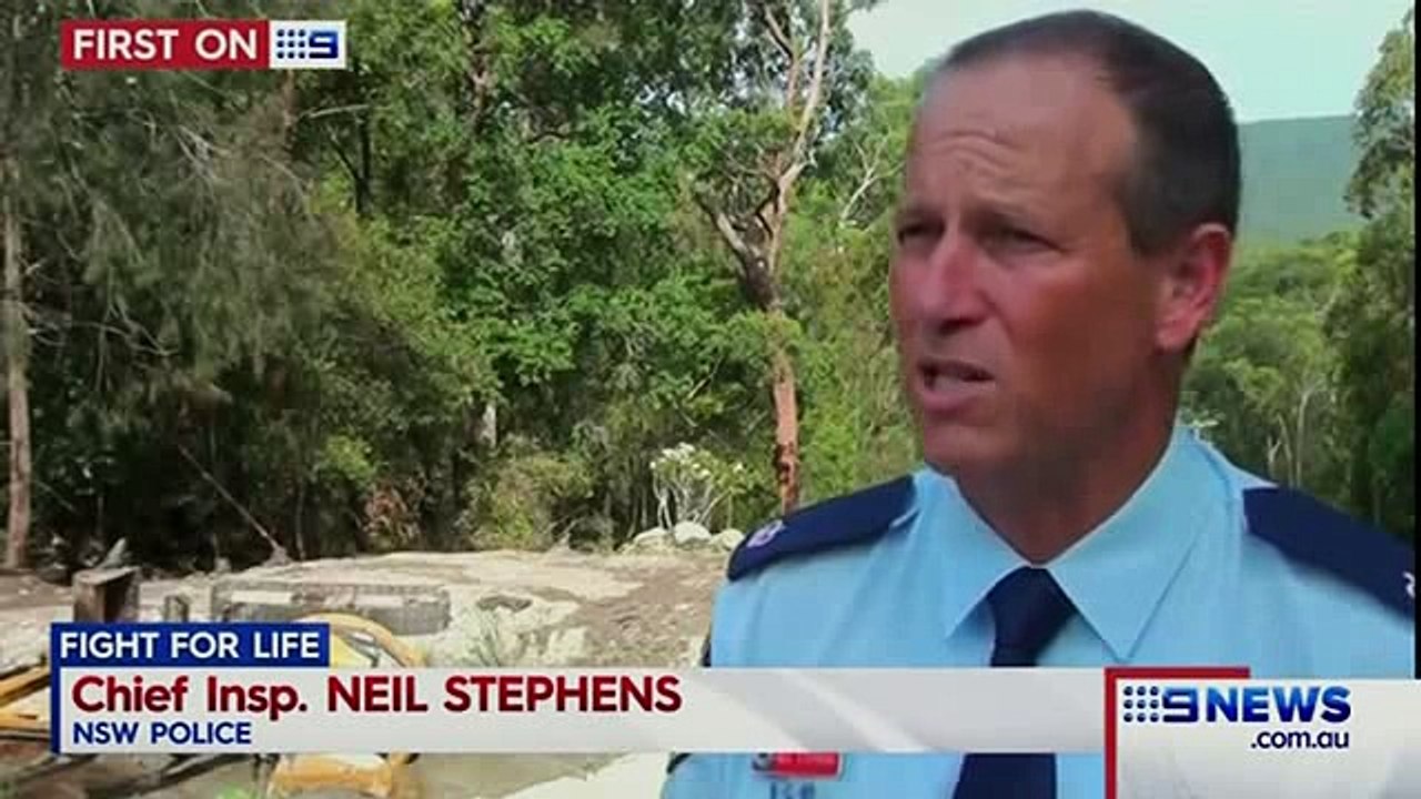 Il est extrêmement chanceux d'avoir survécu à son accident de sa pelle mécanique