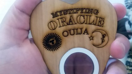 Unboxing do Tabuleiro Ouija