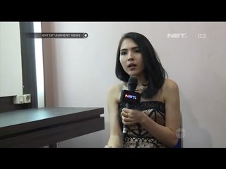 Debut Olivia Jensen sebagai Designer