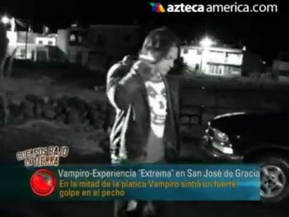 El Vampiro Canadiense vs Espiritu  / Extranormal