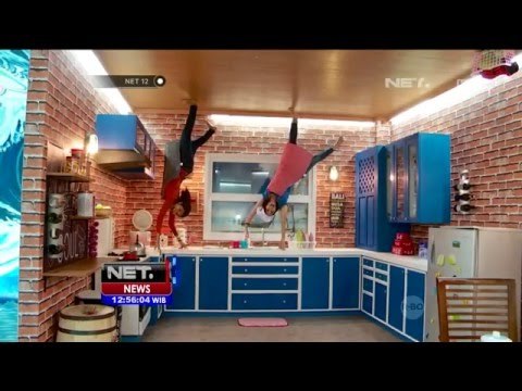 Serunya Berfoto di Wahana Dunia Terbalik di Pemogan Bali - NET12