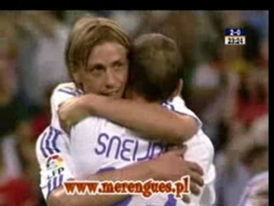 Sneijder vs Almeria