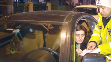 Ehliyetini Evde Unutan Yıldız Tilbe, Cezayı Yedi