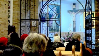 Adoracja Najświętszego Sakramentu w kościele św. Maksymiliana w Lubinie 8.02.2017.