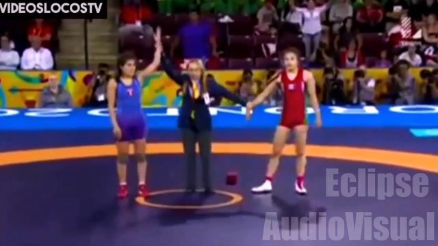 Unforgettable Sports Moments Caught On Live Tv - Awkward Moments and Funny Fails and Bloopers #4-TmMK7Z68WVY