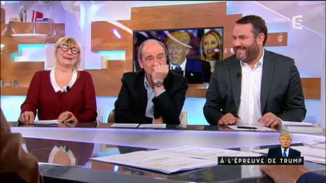 Anne-Sophie Lapix part en fou rire à cause de Maxime Switek et du mot peignoir - Vidéo