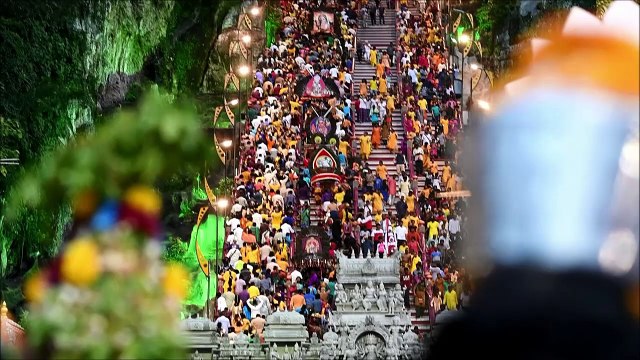Thousands celebrate Hindu Thaipusam festival in Malaysia