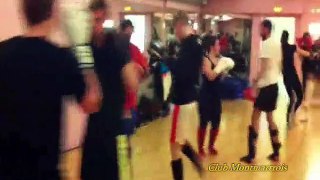 Cours collectif de Boxe Thaïlandaise au Club Montmartrois