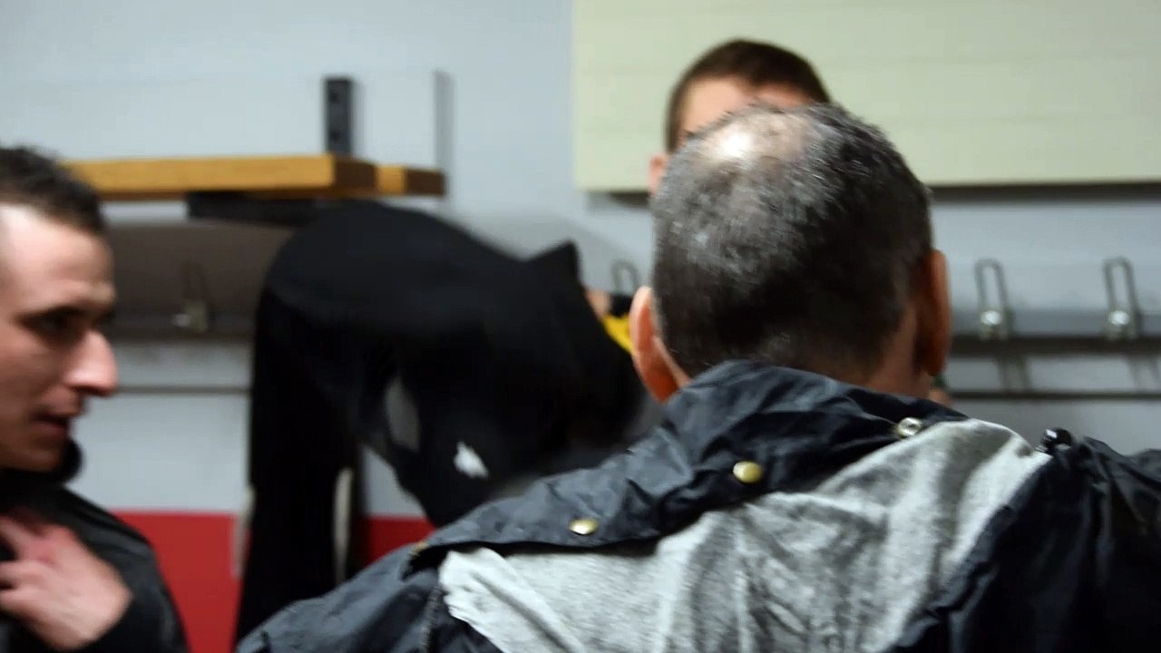 Vidéo - Ambiance vestiaire (Match contre les vielles Charrues)