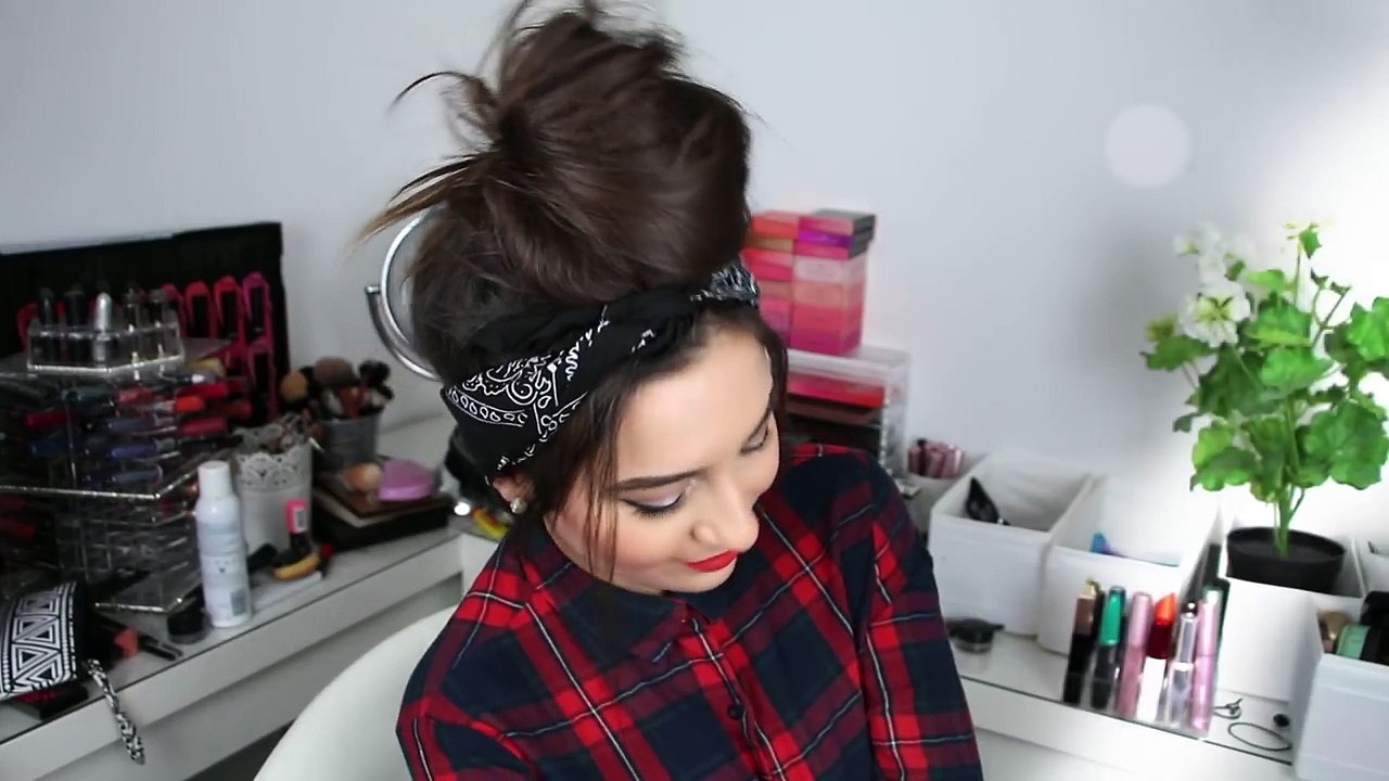 JE N'AI QUE 2 MINUTES POUR ME COIFFER  Idées et astuces ! - Horia-BbswaF3oSW0