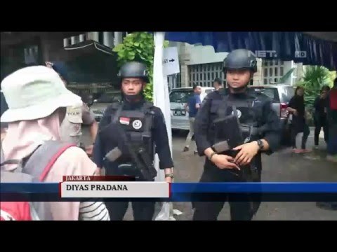 LIVE- Ribuan Umat Kristiani Rayakan Jumat Agung di Katedral