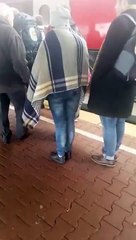 Une pickpocket est prise sur le fait