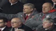 Wenger wants fans behind Arsenal after 'difficult week'
