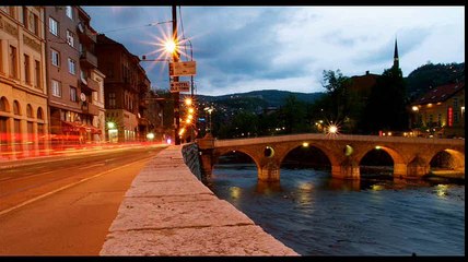 Crvena Jabuka - Stizu me sjecanja