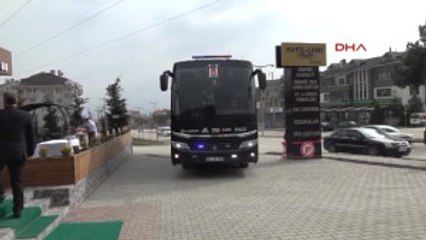 Beşiktaş Bolu'da Yemek Molası Verdi