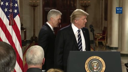 Nominado de Trump al TS critica actitud del presidente