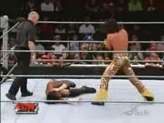 ECW Championship : John Morrison (c) vs. CM Punk