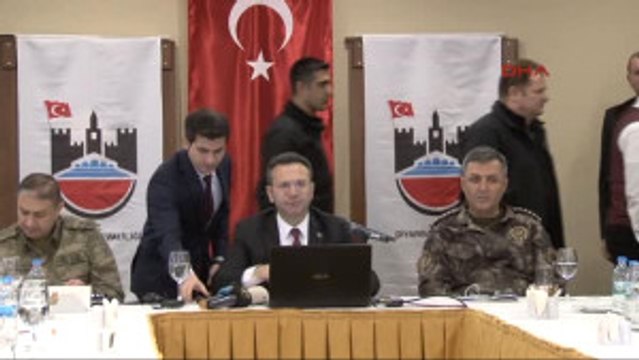 Diyarbakır Vali Aksoy: Diyarbakır Halkı Terör Örgütü Ile Aralarına Mesafe Koymuştur