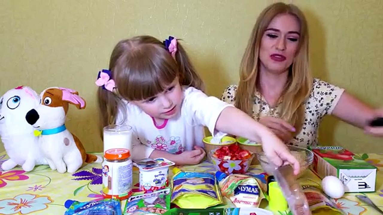 ЧЕЛЛЕНДЖ СЪЕШЬ ИЛИ НАДЕНЬ. ВЫЗОВ Принят! на канале НАСТЮШИК EAT IT OR WEAR IT CHALLENGE