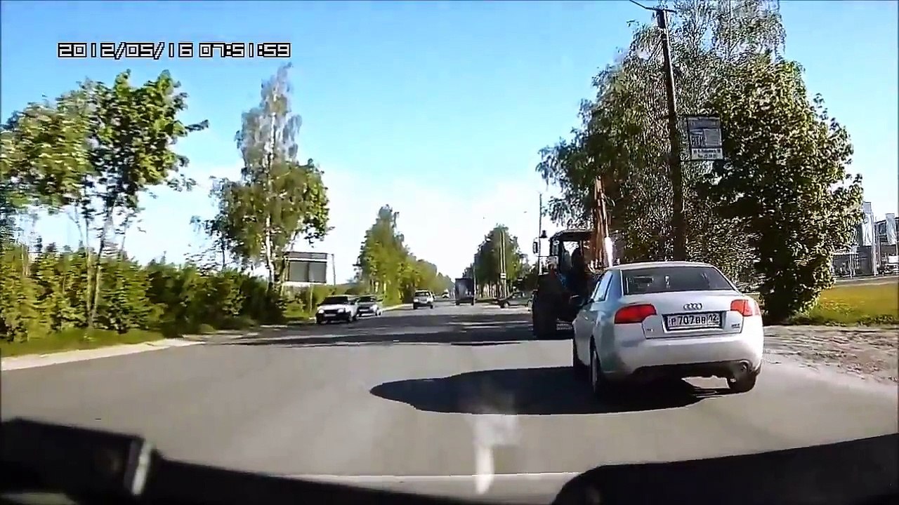 Car Crash Compilation (12)